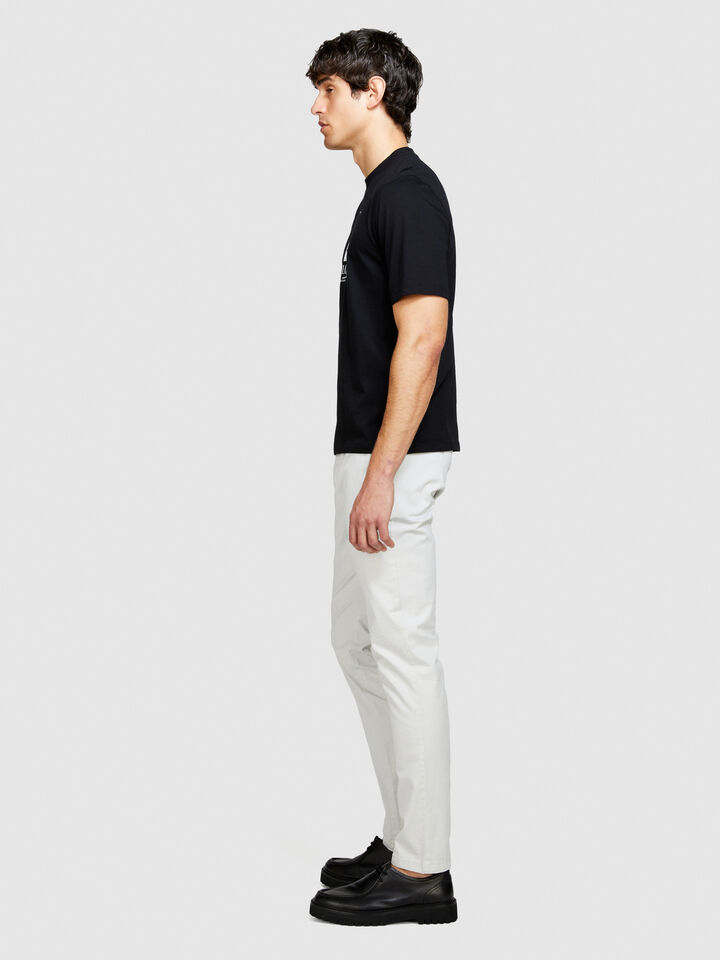 Slim fit chinos - men's chino trousers - Dove Gray | Sisley image number 2